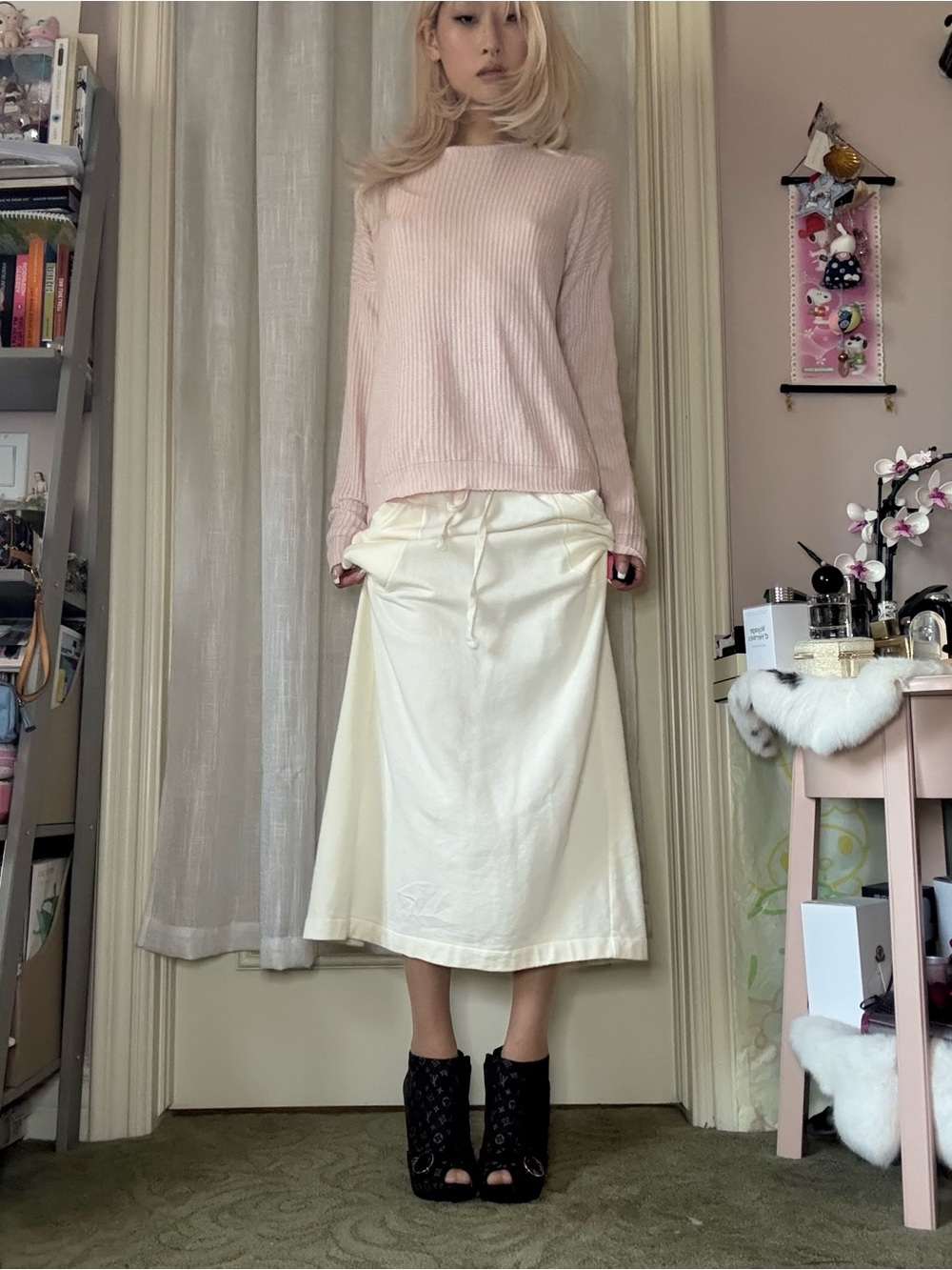 Brandy Melville Pale Pink Knit Sweater